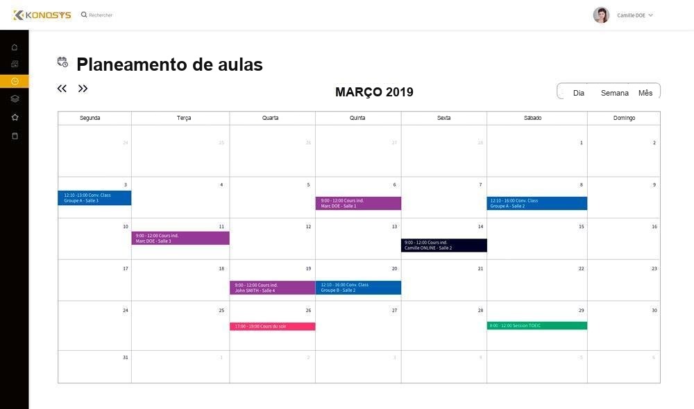 Planeamento do curso no portal do aluno Konosys com visualizações de dia, semana e mês